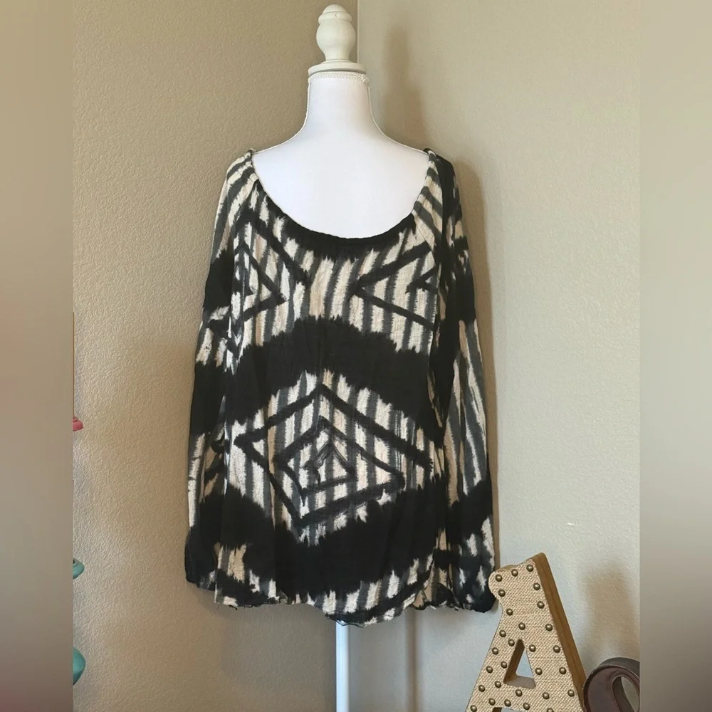 Free People/OneTeaspoon Black & Cream Santarini Peasant Blouse | Size XS - Picture 4 of 6